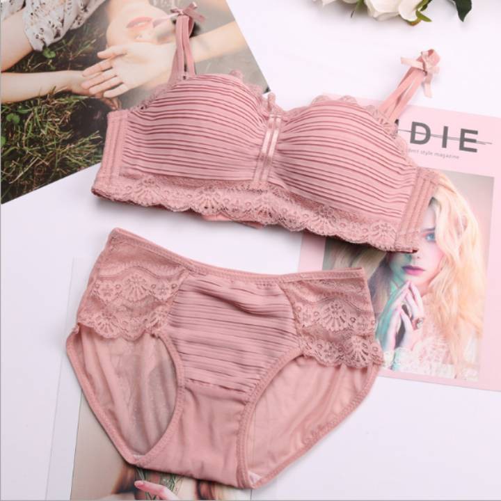 Bộ Đồ Lót Không Gọng Đệm Dày Cup Ngang Xinh Xắn | BigBuy360 - bigbuy360.vn