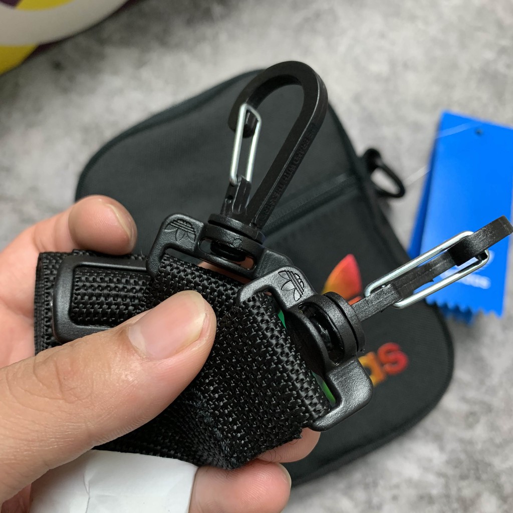 💥  Túi đeo chéo Mini Trefoil Festival Sample 2023 - GQ3292 / HÀNG XUẤT DƯ XỊN