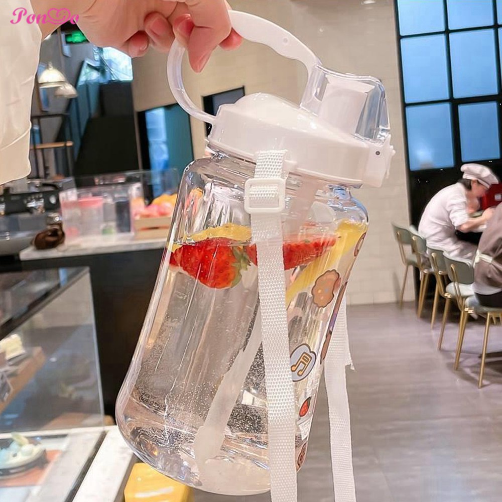 Bình Đựng Nước Dung Tích Lớn 1.5l / 2l Họa Tiết Hoạt Hình Dễ Thương