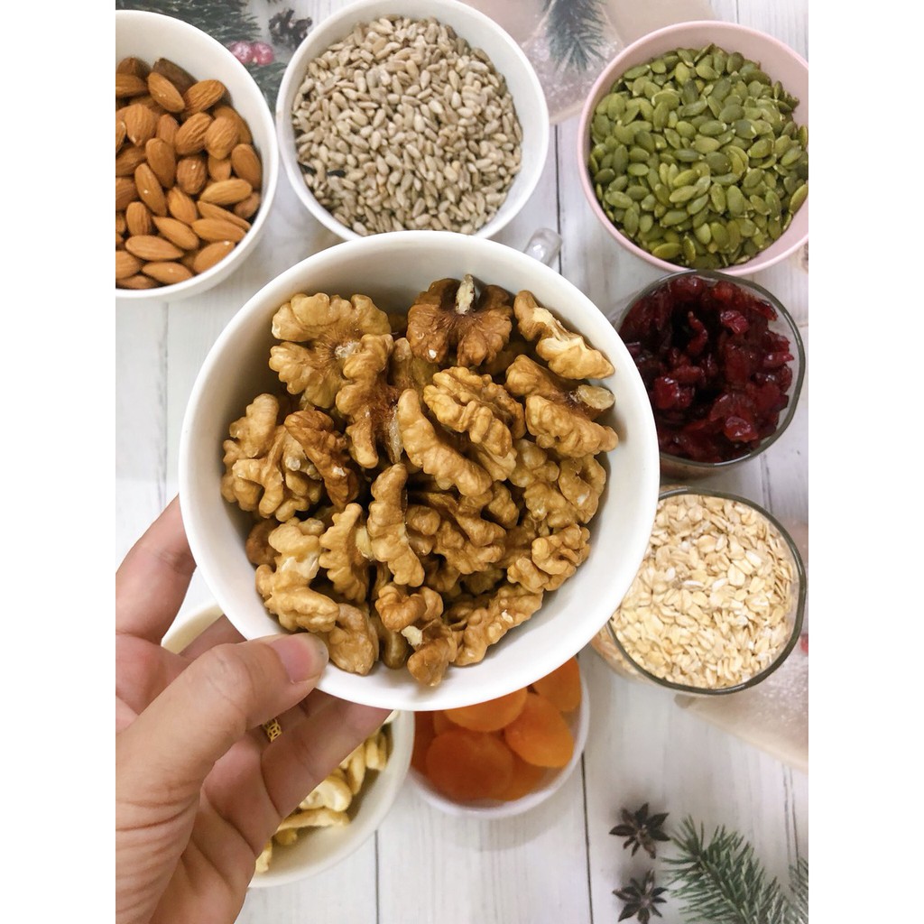 Nhân Sống Óc chó Mỹ gói 500g, làm ngũ cốc hạt, nấu cháo ăn dặm...