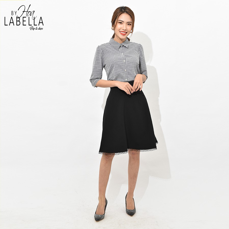 Áo Sơ Mi Nữ HOABELLA Tay Lỡ Chất Liệu Lụa Họa Tiết Caro Màu Đen (SM81268)