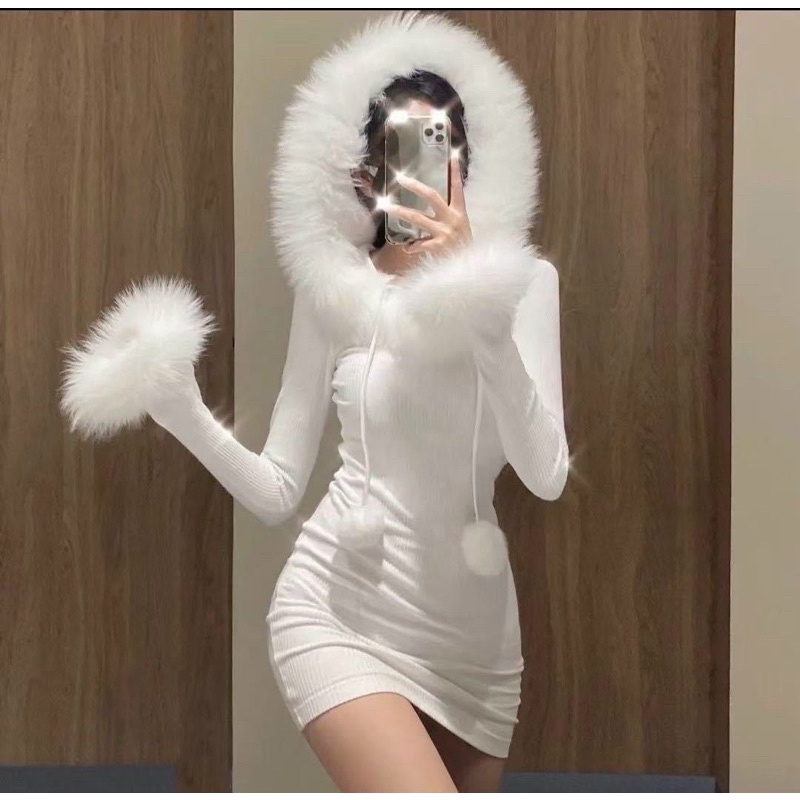 ĐẦM TRẮNG BODY GÂN NÓN LÔNG (hình sàn thật)