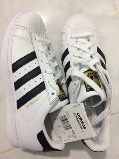 Giày Adidas Superstar Tem Vàng