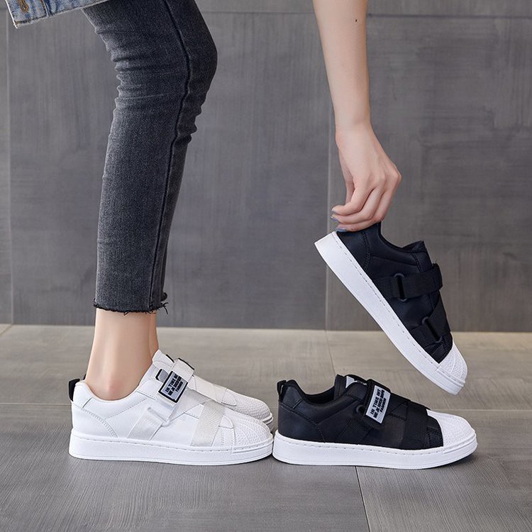 Giày thể thao nữ đế bằng giá rẻ giày sneaker nữ cao cấp trắng đen ulzzang hot trend AZUKA - B7