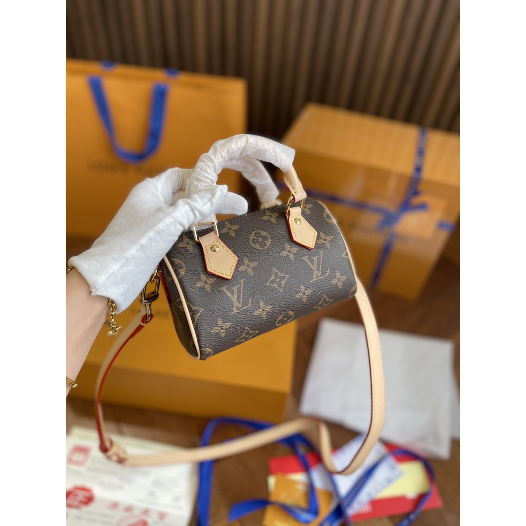 Túi đeo chéo nữ da thật thời trang cao cấp Louis Vuitton LV phong cách cá tính, thời thượng