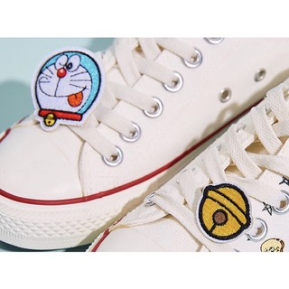 Giày Sneaker Trắng Viền Đỏ Doremon Doraemon