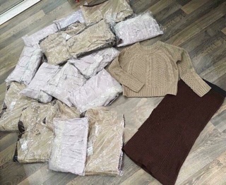 Set chân váy len tăm