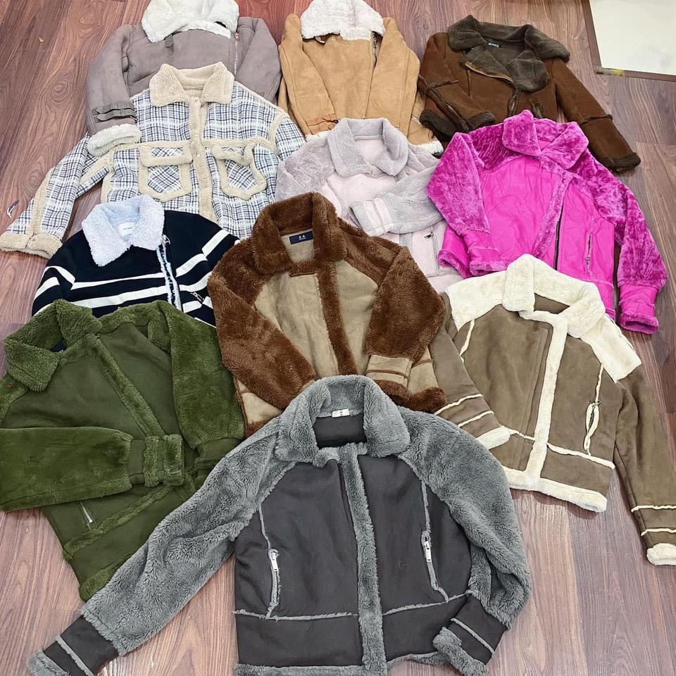 CHỐT LIVE ÁO VEST 19 | BigBuy360 - bigbuy360.vn