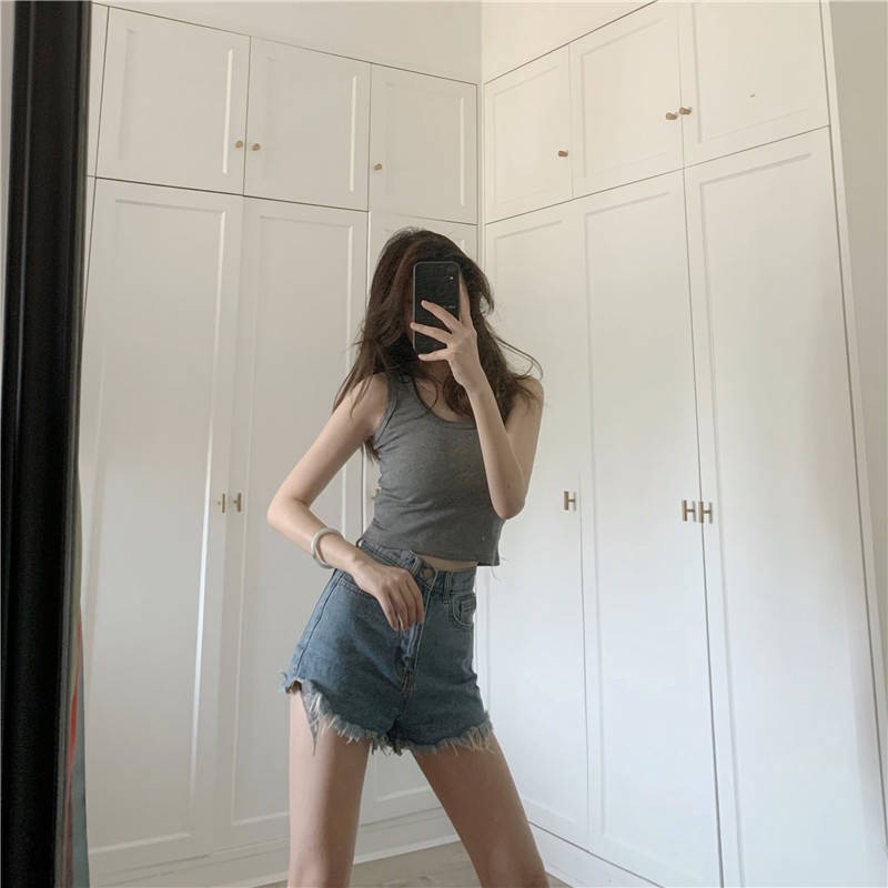 Áo croptop ba lỗ phong cách Hàn Quốc trẻ trung