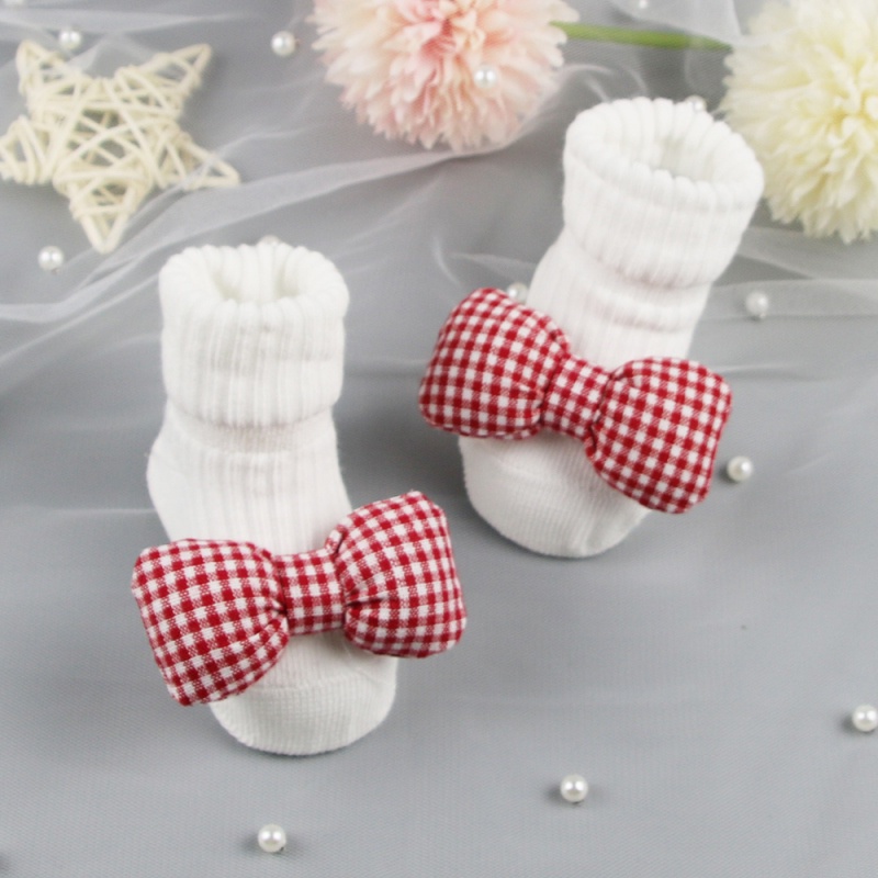Đôi vớ cotton họa tiết caro đính nơ dễ thương cho bé