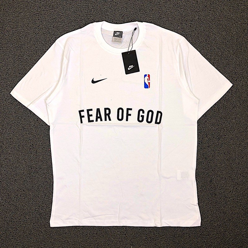 Áo Thun Nike Fear Of God Đen Và Xám Kèm Nhãn Dán Cá Tính