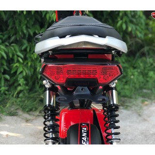 Ôp đèn hậu xe điện 133