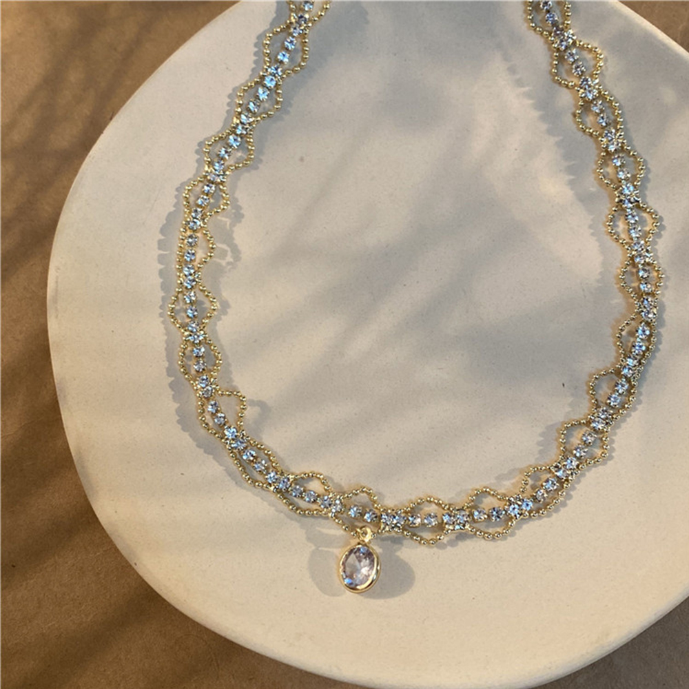 Vòng cổ choker mặt tròn thời trang dành cho nữ