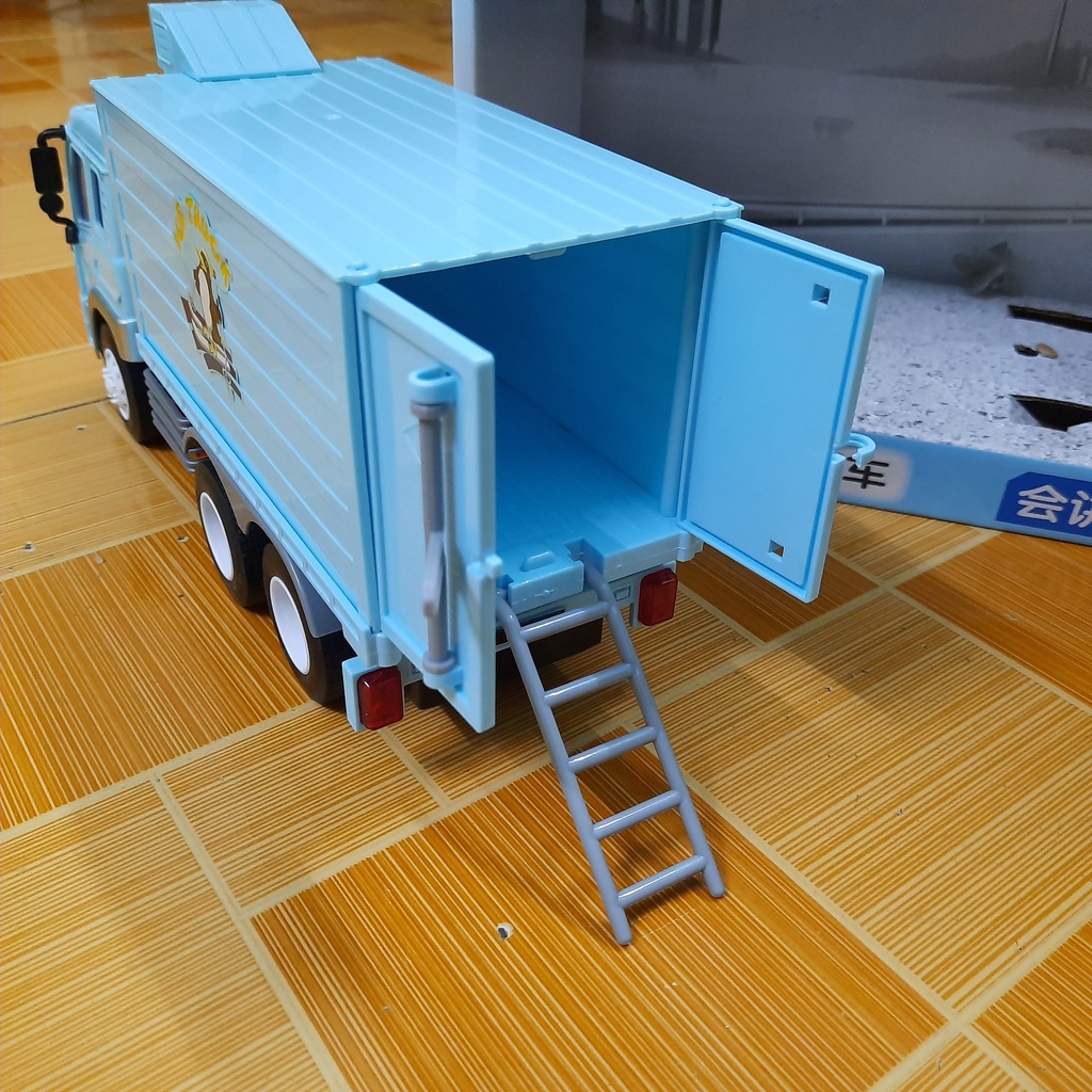Mô hình xe ô tô chở hàng có thùng đông lạnh đồ chơi trẻ em