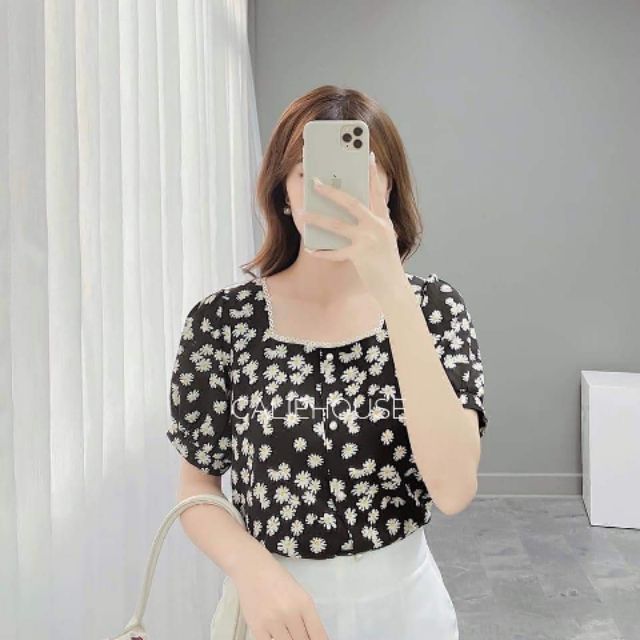 Áo Hoa Cúc Cổ Vuông