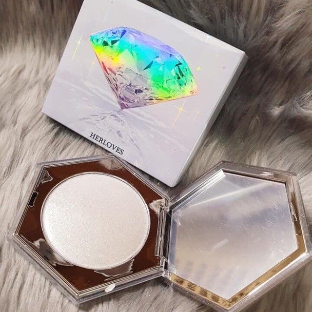 Phấn bắt sáng HERLOVES