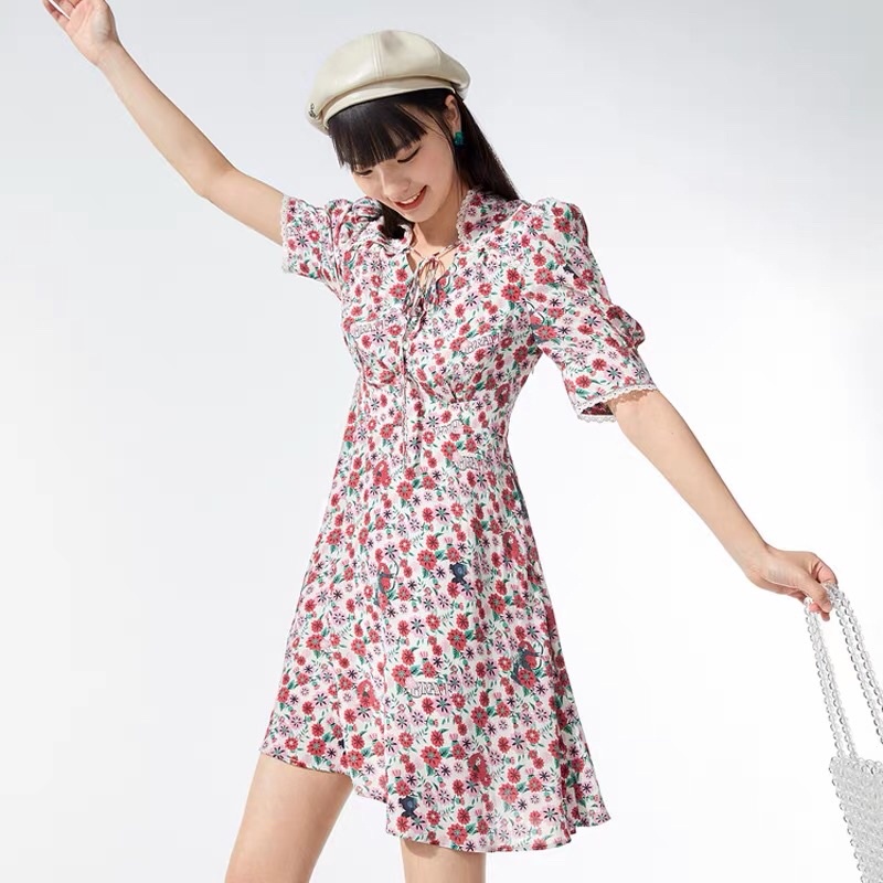 Đầm hoa đỏ Peacebird