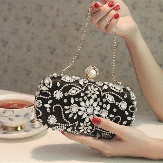 Ví clutch dự tiệc đá khóa giả ngọc trai sang trọng TV124