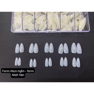 Các loại form móng up( bán lẻ 1 gói 20 móng full size)