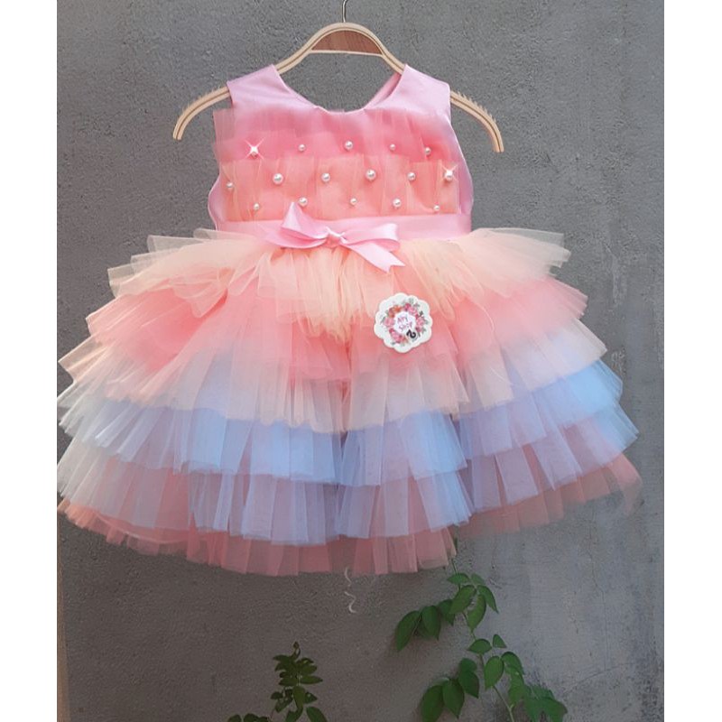 Váy công chúa tặng cài tóc cho bé