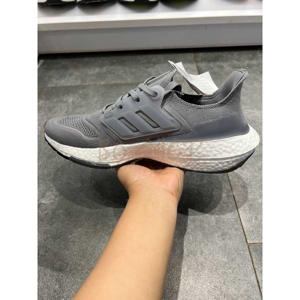 GIÀY THỂ THAO NAM NỮ ADIDAS ULTRA BOOST 22 GREY TWO