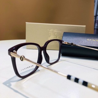 Kính Burberry