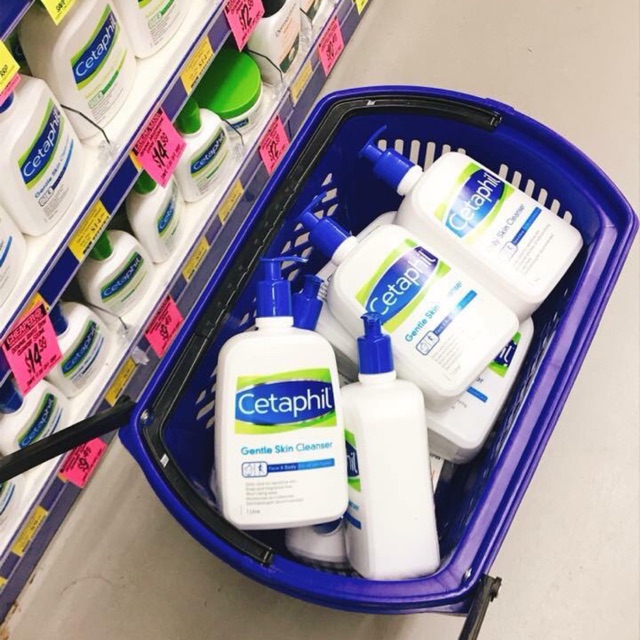 Sữa rửa mặt cetaphil