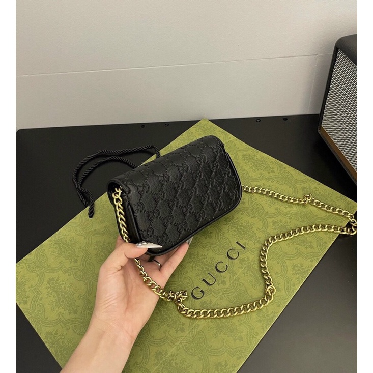 Túi đeo chéo Cg dập vân size 18