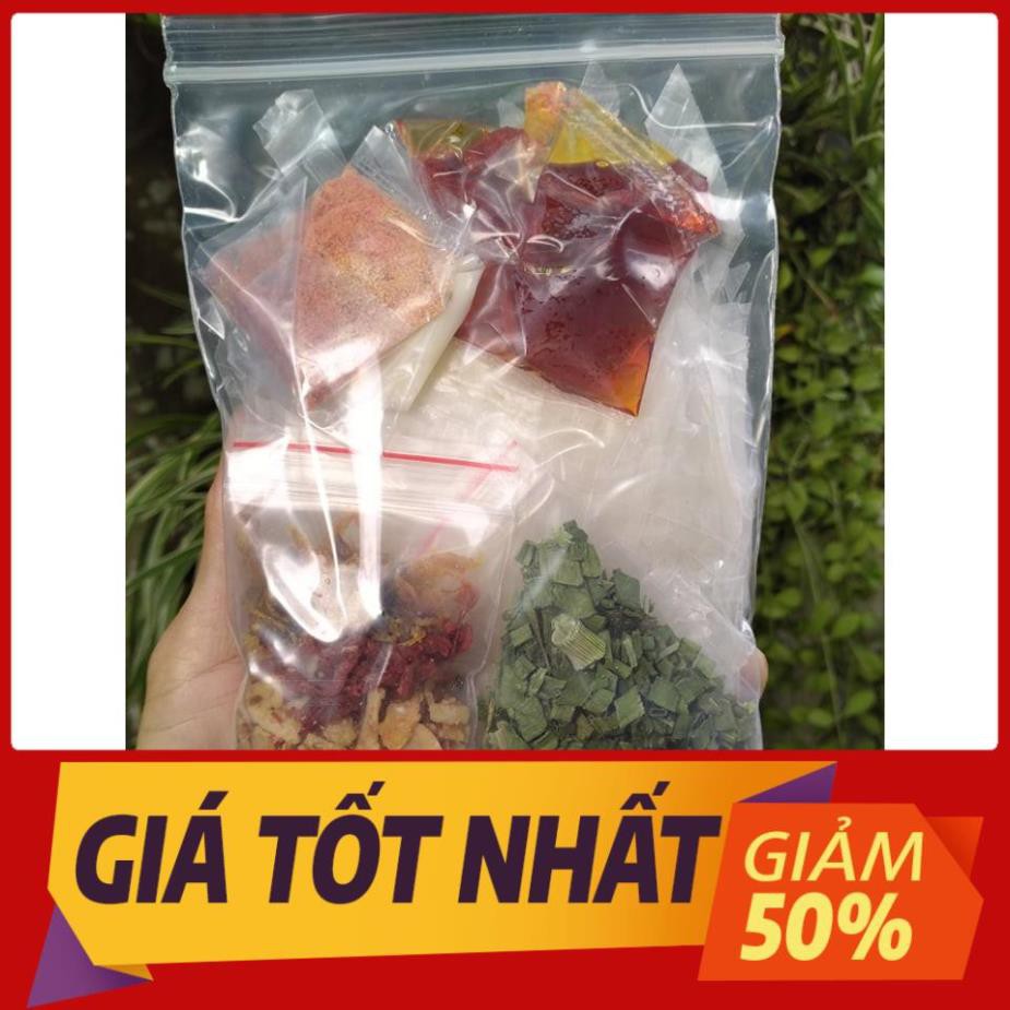 1 bịch bánh tráng trộn sa tế thập cẩm chua cay mặn
