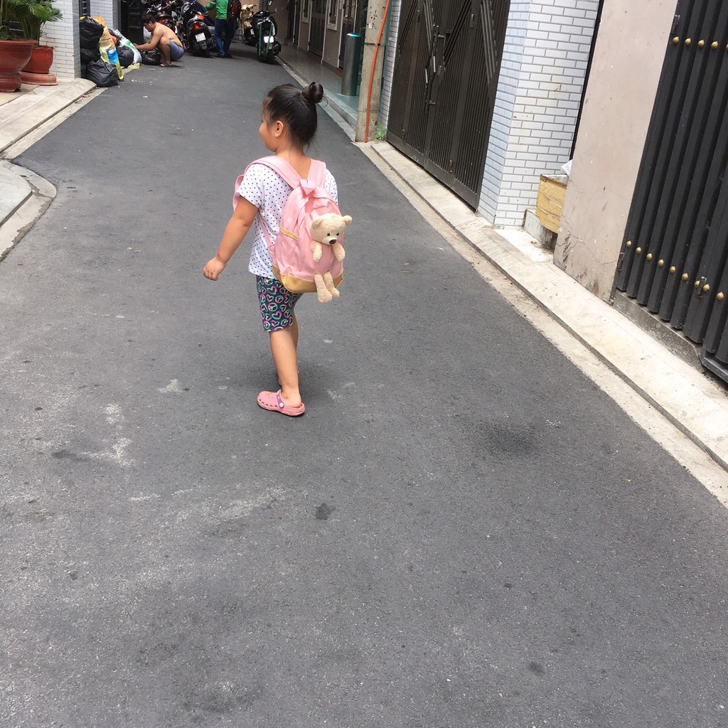 Ba lô gấu bông cho bé mầm non, tiểu học đi học, đi chơi, du lịch