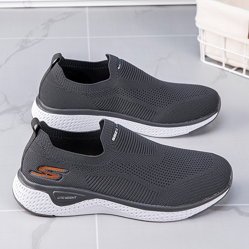 Giày thể thao Skechers có size 40-48 thời trang năng động dành cho nam giới  | BigBuy360 - bigbuy360.vn