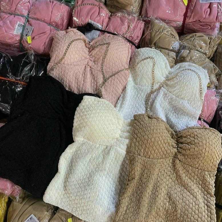 áo yếm đeo cổ xích chất xốp có mút mềm