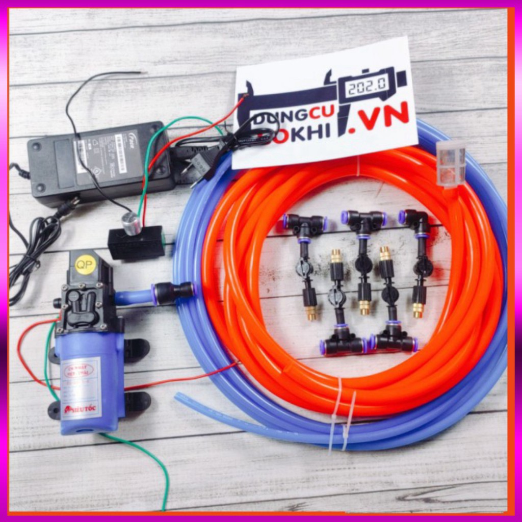 bộ máy bơm phun sương 12v, 5 béc 1 tia đồng, có chống nhỏ giọt/ 10m dây, đầy đủ phụ kiện, làm mát, tưới lan