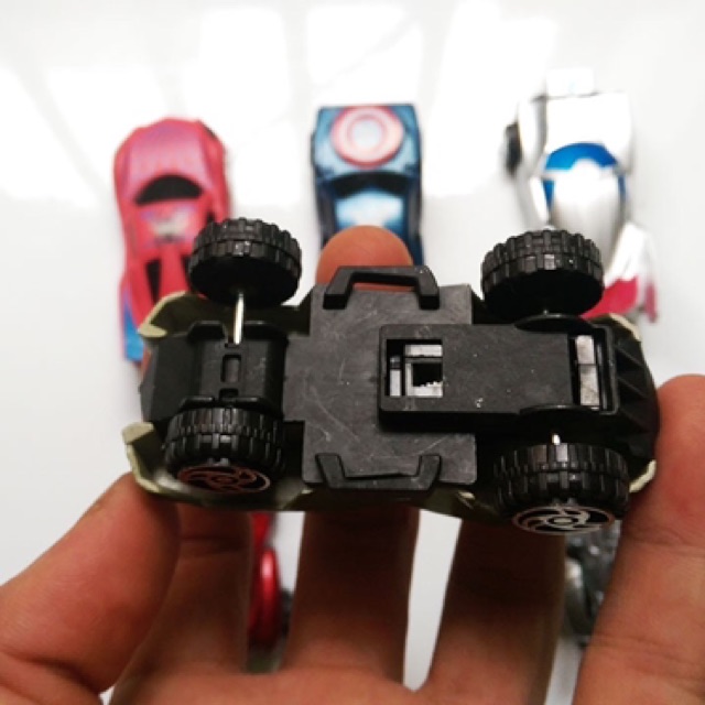 Ô tô trang trí bánh kem | BigBuy360 - bigbuy360.vn