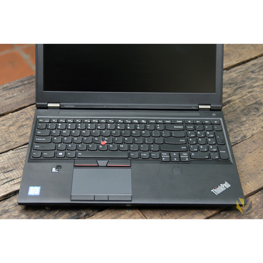 Máy trạm ThinkPad P50
