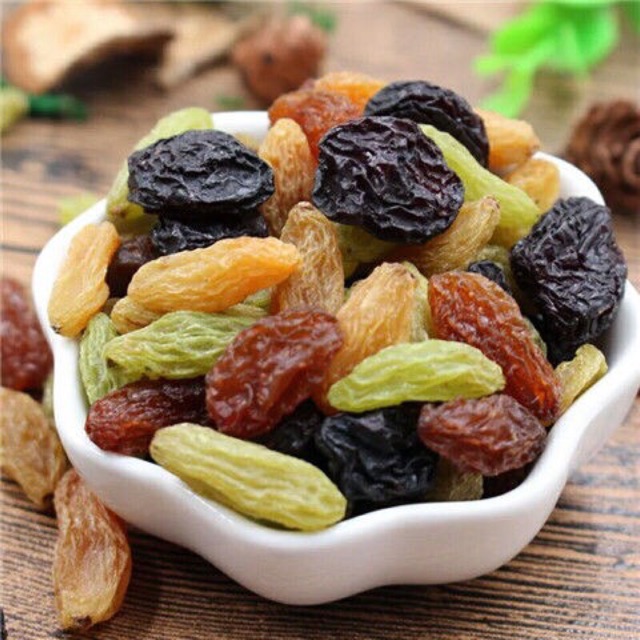 Nho Khô Tân Cương