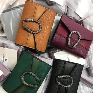 Ví tay cầm đầu rồng sang chảnh