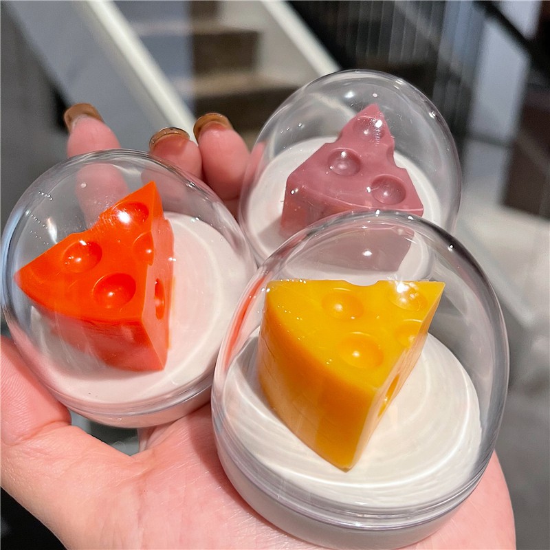 Son dưỡng  kem môi chống nứt nẻ She Loves thiết kế hình viên phô mai đáng yêu | BigBuy360 - bigbuy360.vn