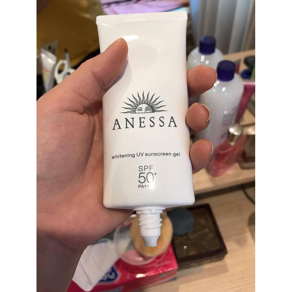 Gel chống nắng dưỡng trắng Shiseido Anessa Whitening UV Sunscreen Gel SPF50