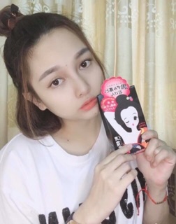 Soap trị thâm nách