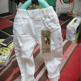 Quần kaki