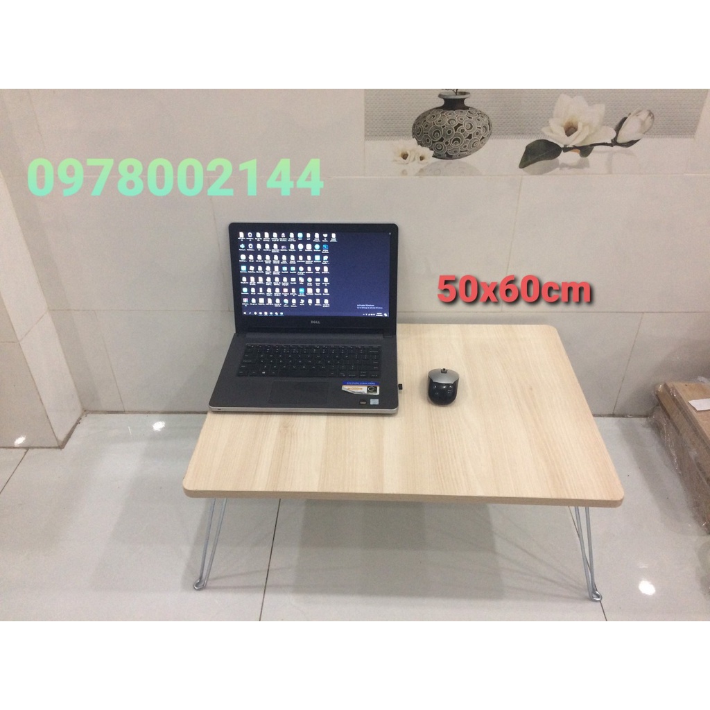 Bàn gấp gọn học sinh vân gỗ Cao cấp 50x60cm