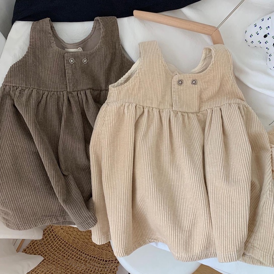 Bộ đồ gồm áo không tay và đầm chất liệu nhung thời trang mùa Thu cho bé gái