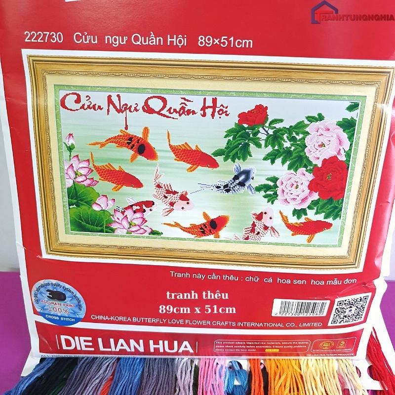 Tranh thêu chữ thập Cá cửu ngư quần hội