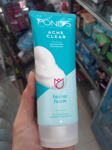 Sữa rửa mặt Pond's ngừa mụn tuýp 100g