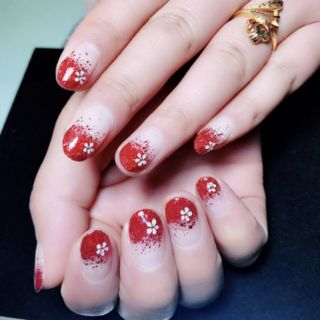 Sỉ 18k móng tay giả