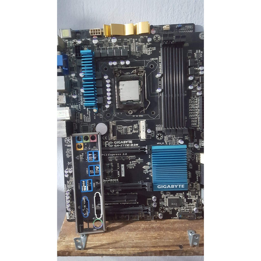 Giga Z77X  D3H