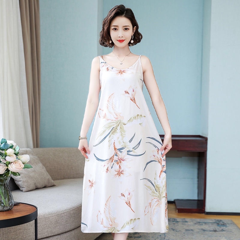 Váy lanh lụa 2 dây mềm mát, hoạ tiết trẻ trung, trang nhã