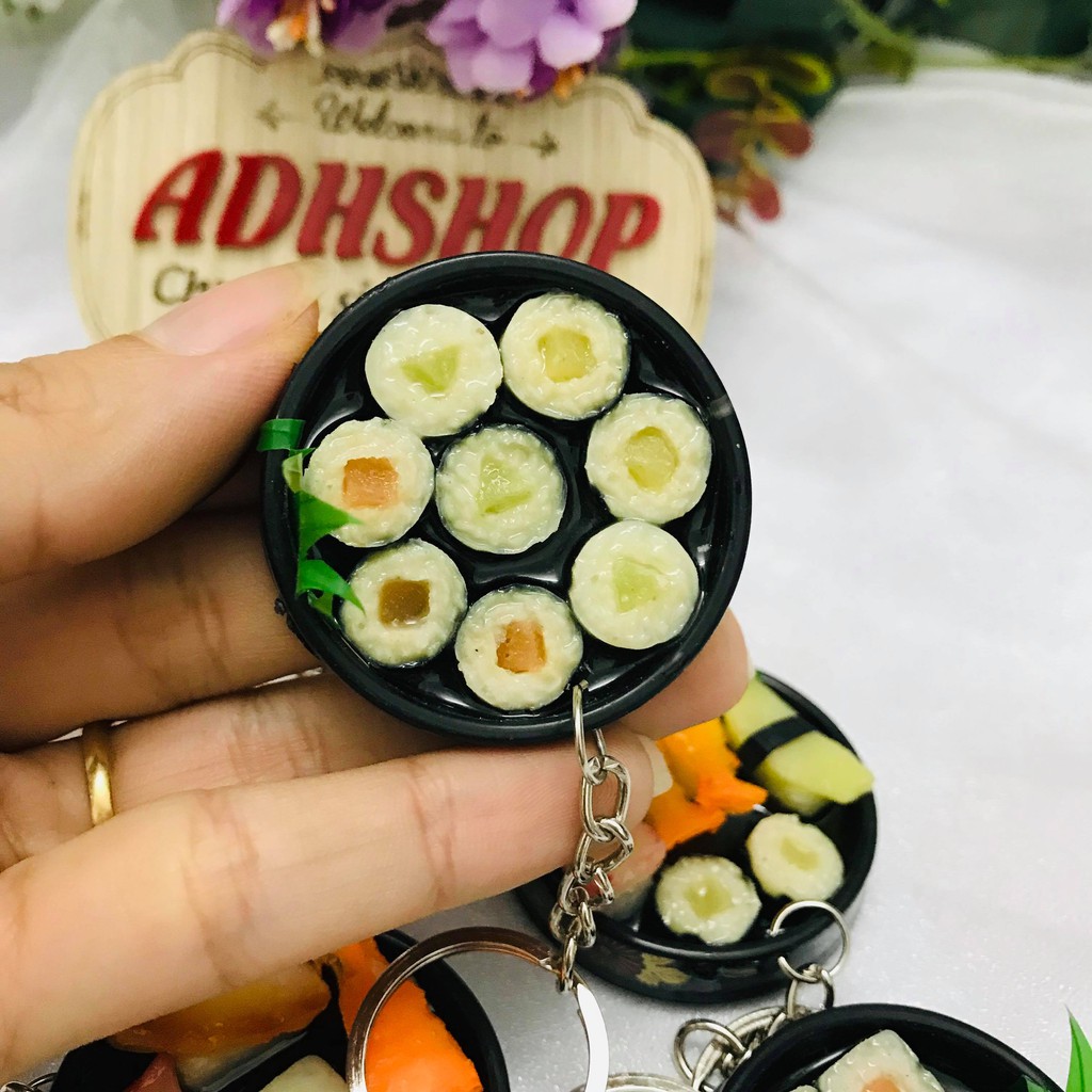 Mô hình đồ ăn sushi