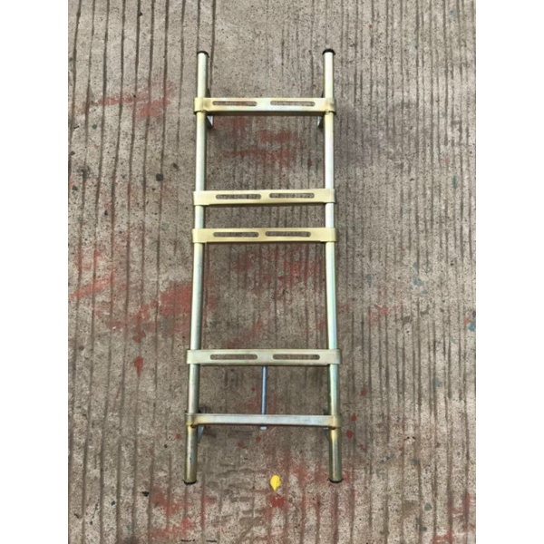 Chân đế máy nén nước ống 21mm